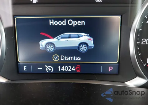 2024 Chevrolet Blazer Awd 2Lt z USA, uszkodzony, nr VIN 3GNKBHR47RS197009